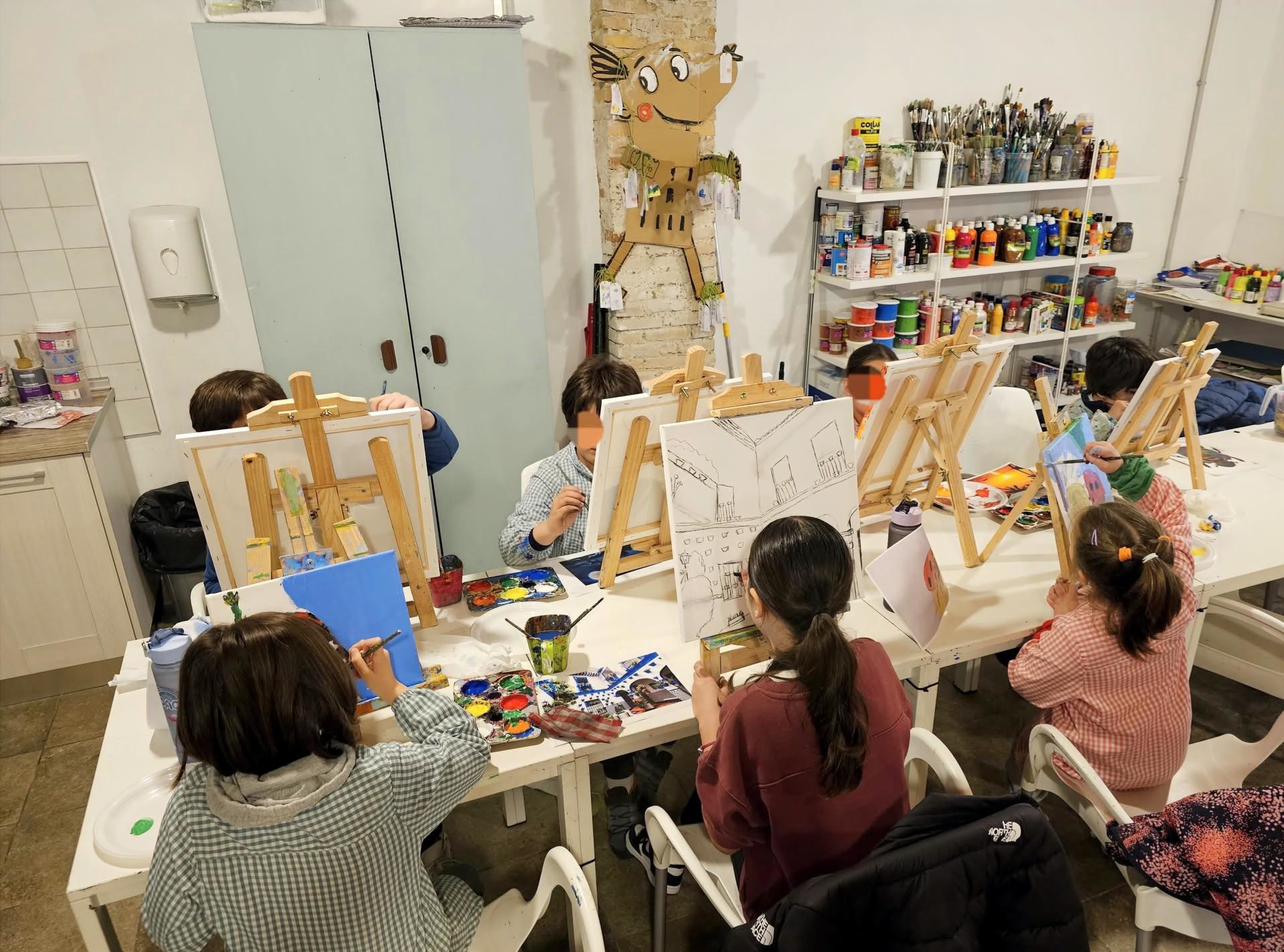 Talleres de pintura y creatividad